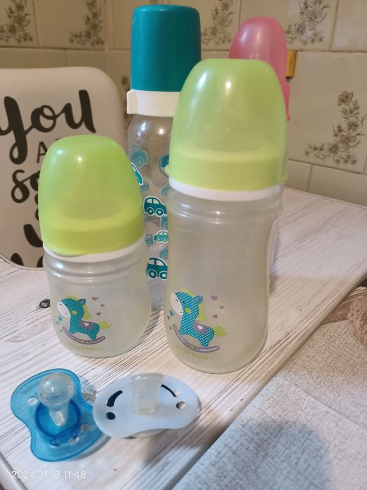 Бутылочки, соски