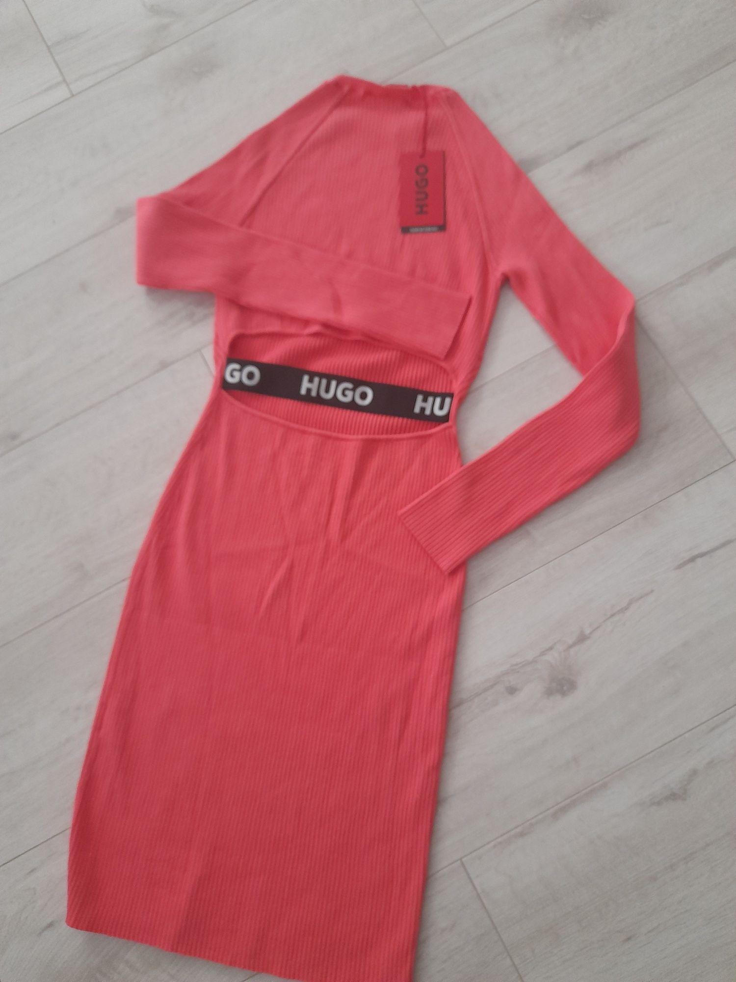 Sukienka Hugo Boss