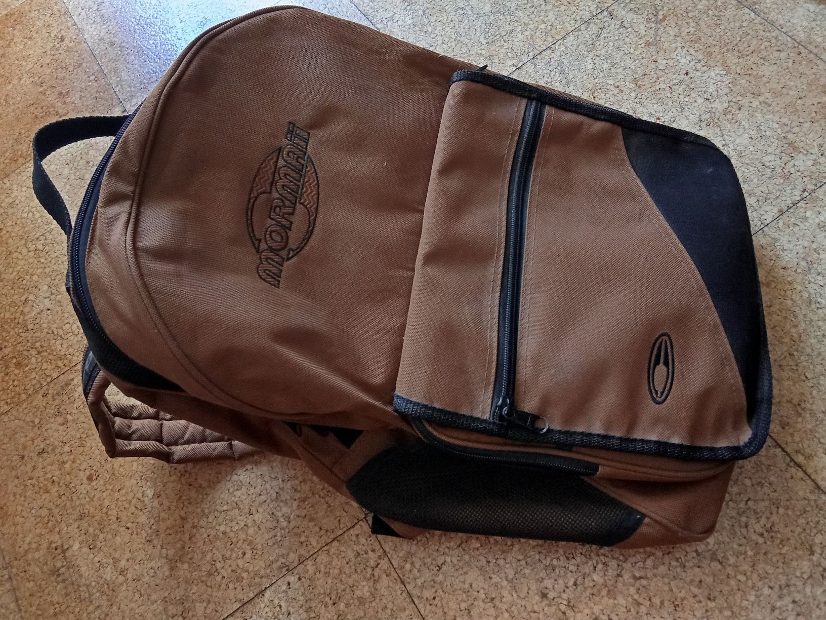 Mochila Mormaii castanha