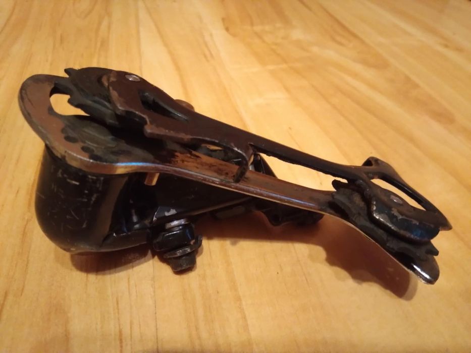 Tylnia przerzutka Shimano Deore LX RD-M 565