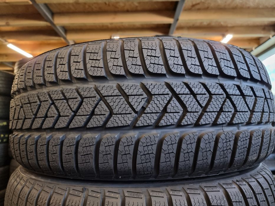 Шини Зимові 225х45хR19 Pirelli Winter Sottozero3 4 ШТ НОВІ ШИНИ