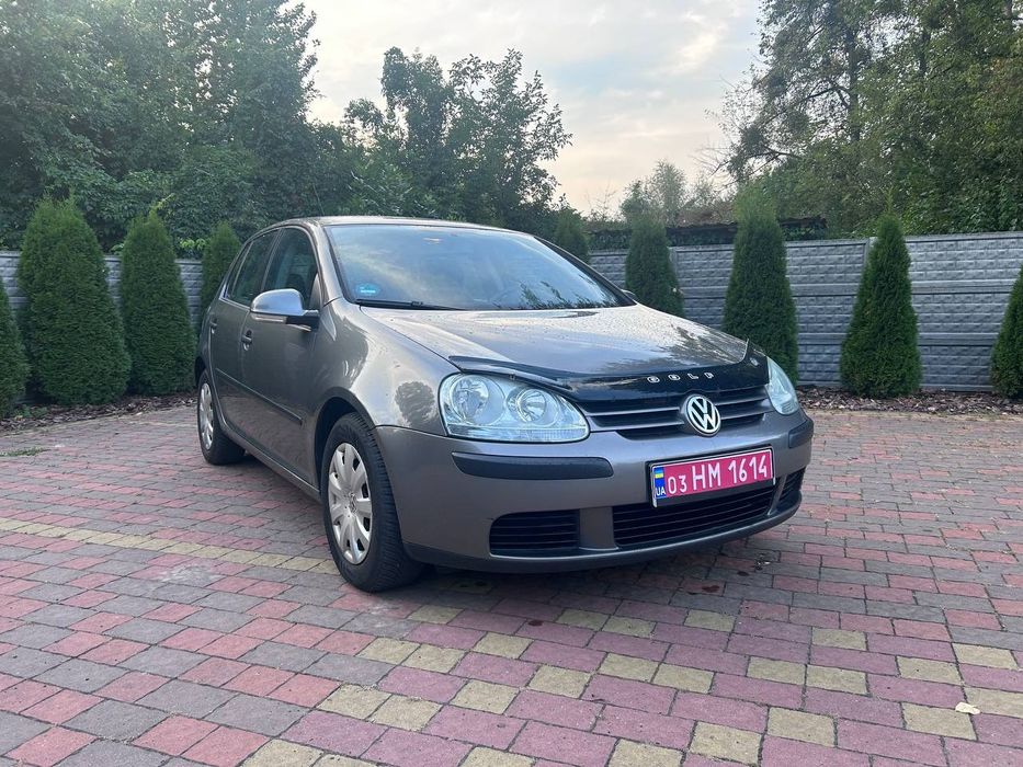 Volkswagen Golf V 1.6 mpi 2005 р в