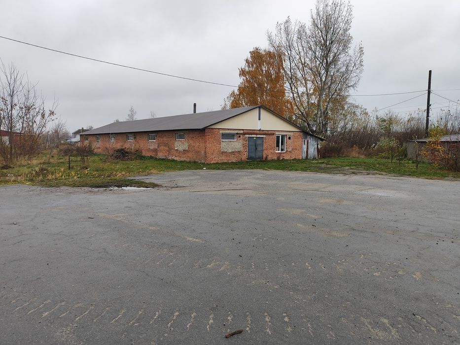 Продаж комерційного комплексу вул.  Максима Залізняка 25а