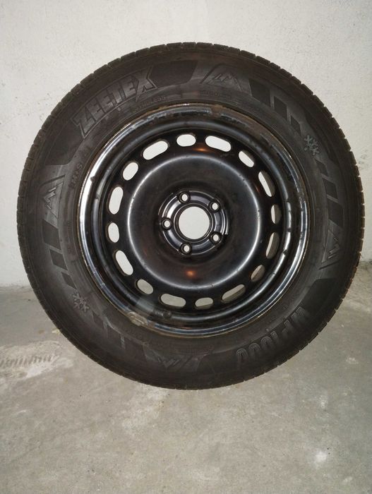 Koła - felgi stalowe, opony zimowe 215/65/R16