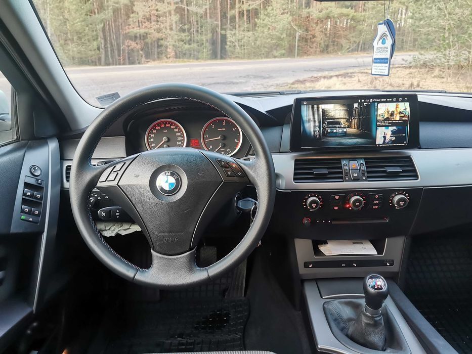 BMW E61 serii 5 2.5d  177Km PANORAMA ZADBANA!