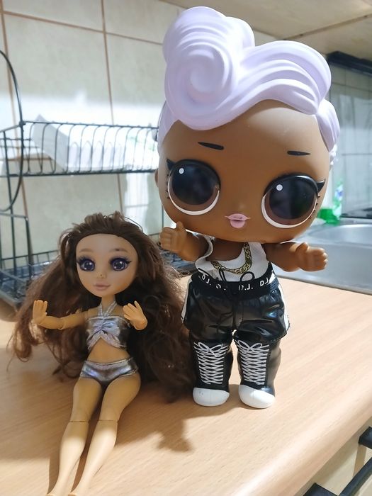 Sprzedam lalki 2 sztuki