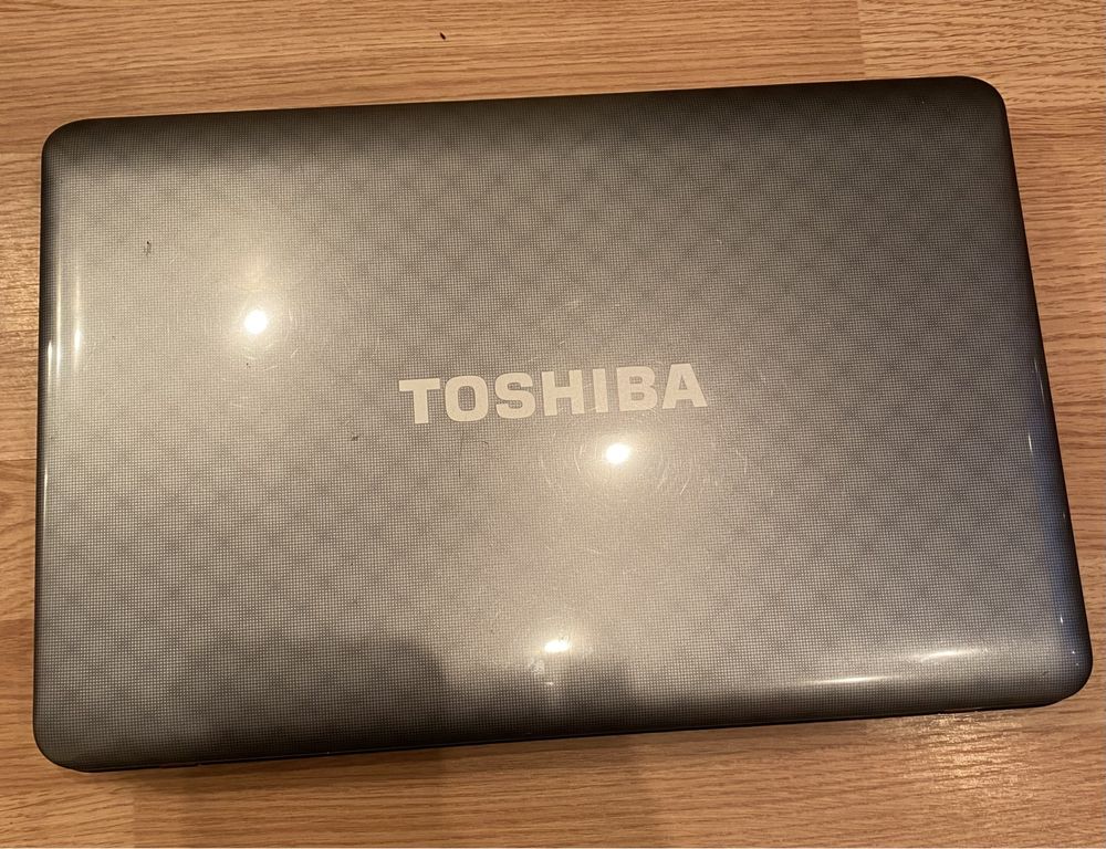 Продам ноутбук  Toshiba