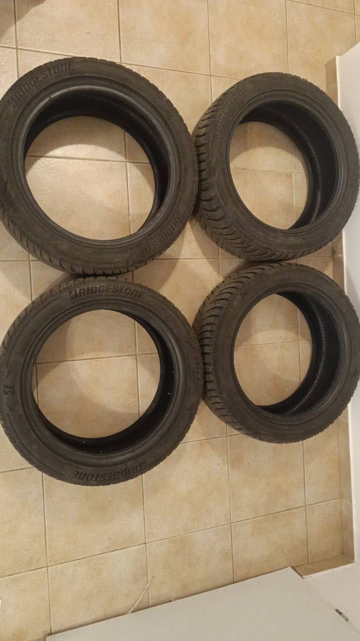 Opony zimowe BRIDGESTONE 215/50 R17 Zima