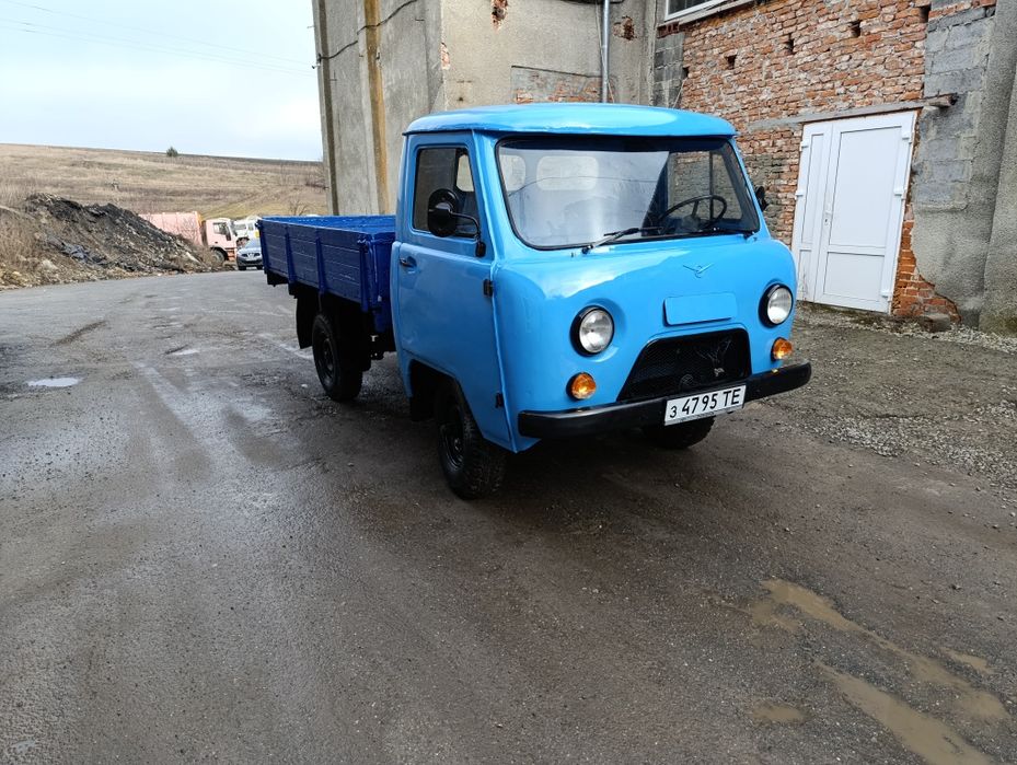 Уаз 3303. Бортовий Газ Бензин