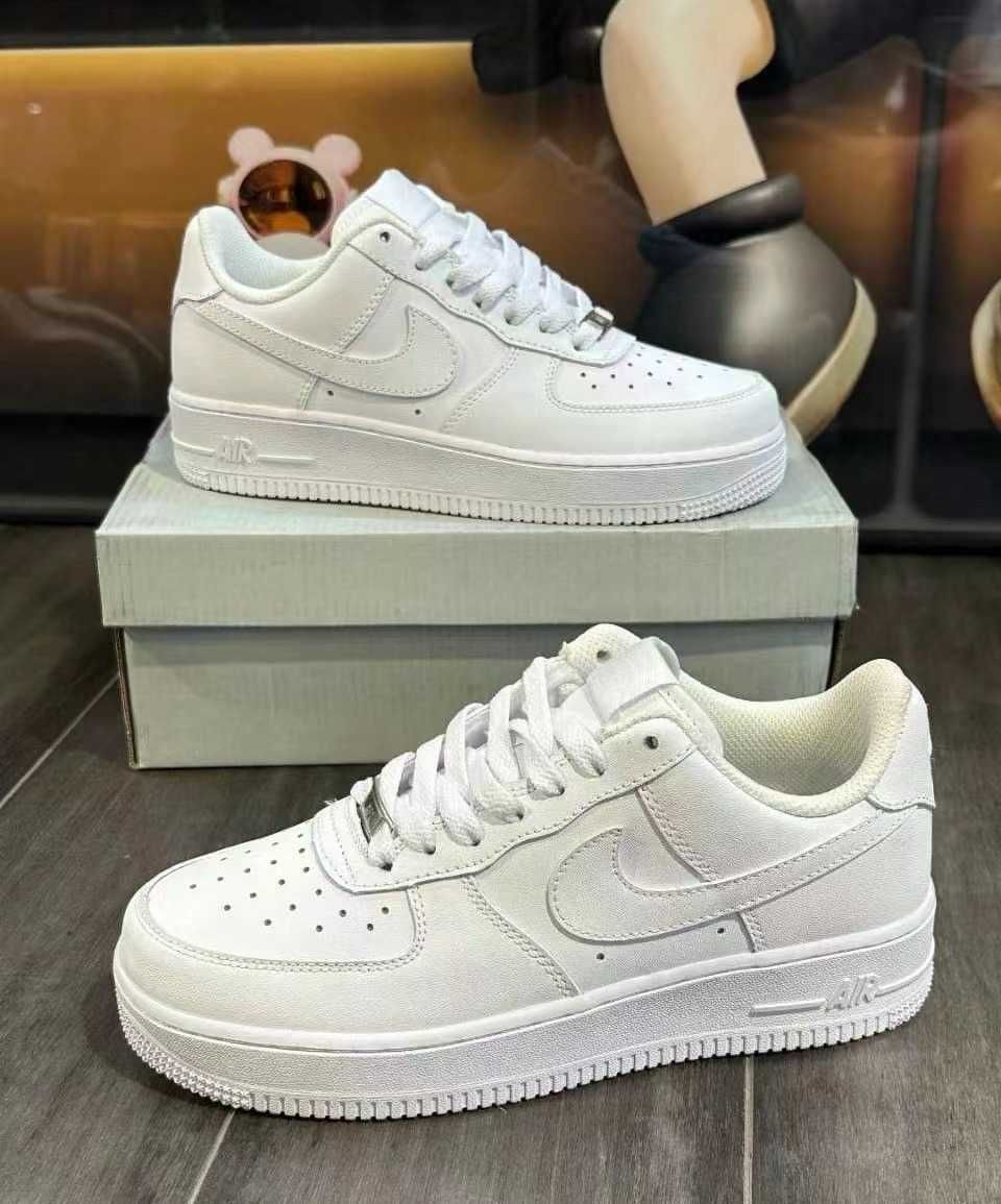 Nike Air Force 1 '07 White 43