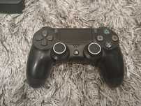 Mam na sprzedaż konsole ps 4
