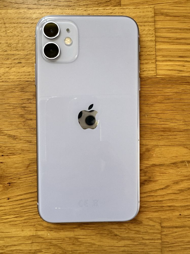 IPhone 11 lilás 128GB, muito pouco usado