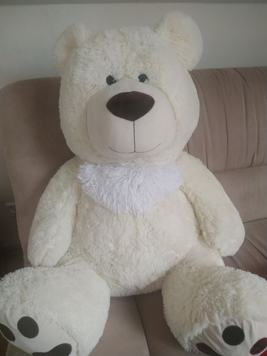 Wielki siedzący Miś smiki