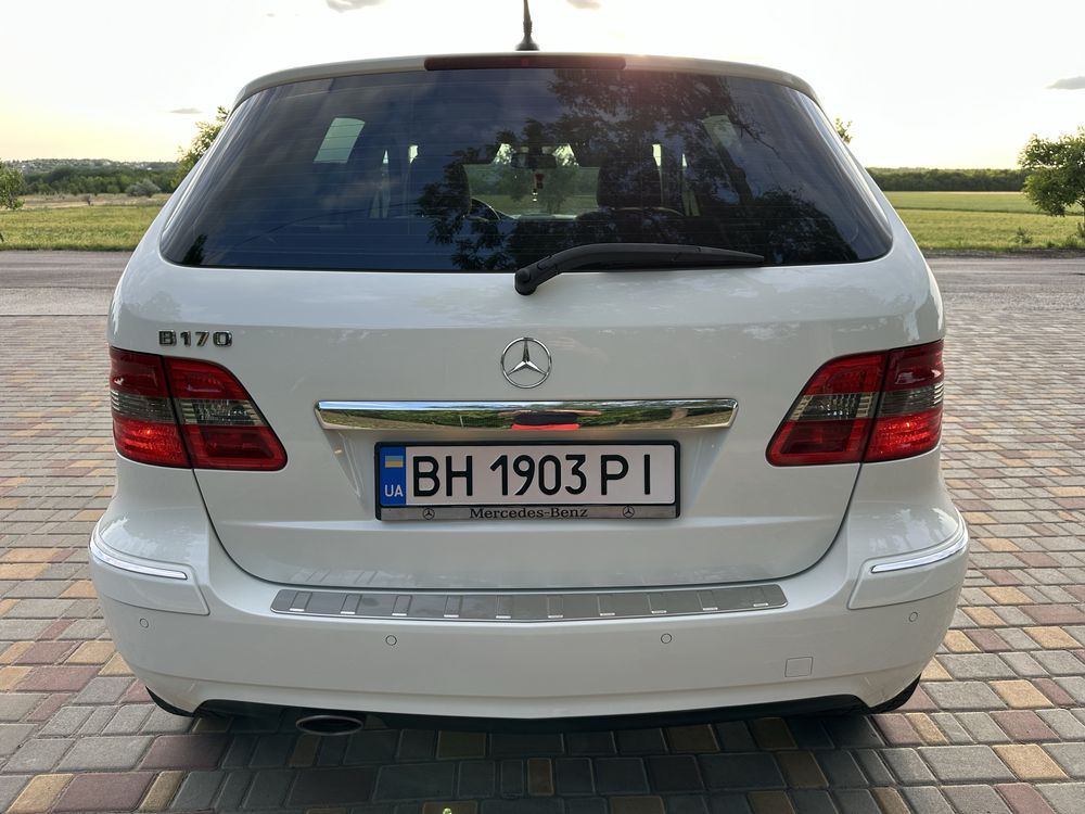 Mercedes Benz B Class