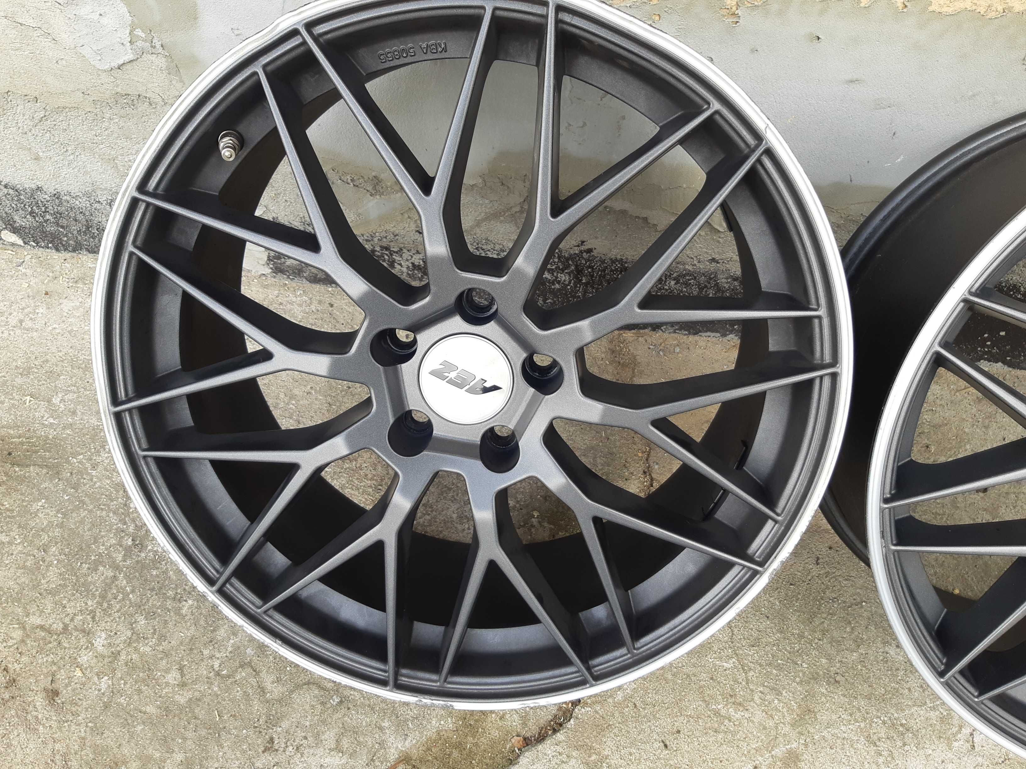 Alufelgi Aez Crest Dark 19" 5x112 ET 50 8J