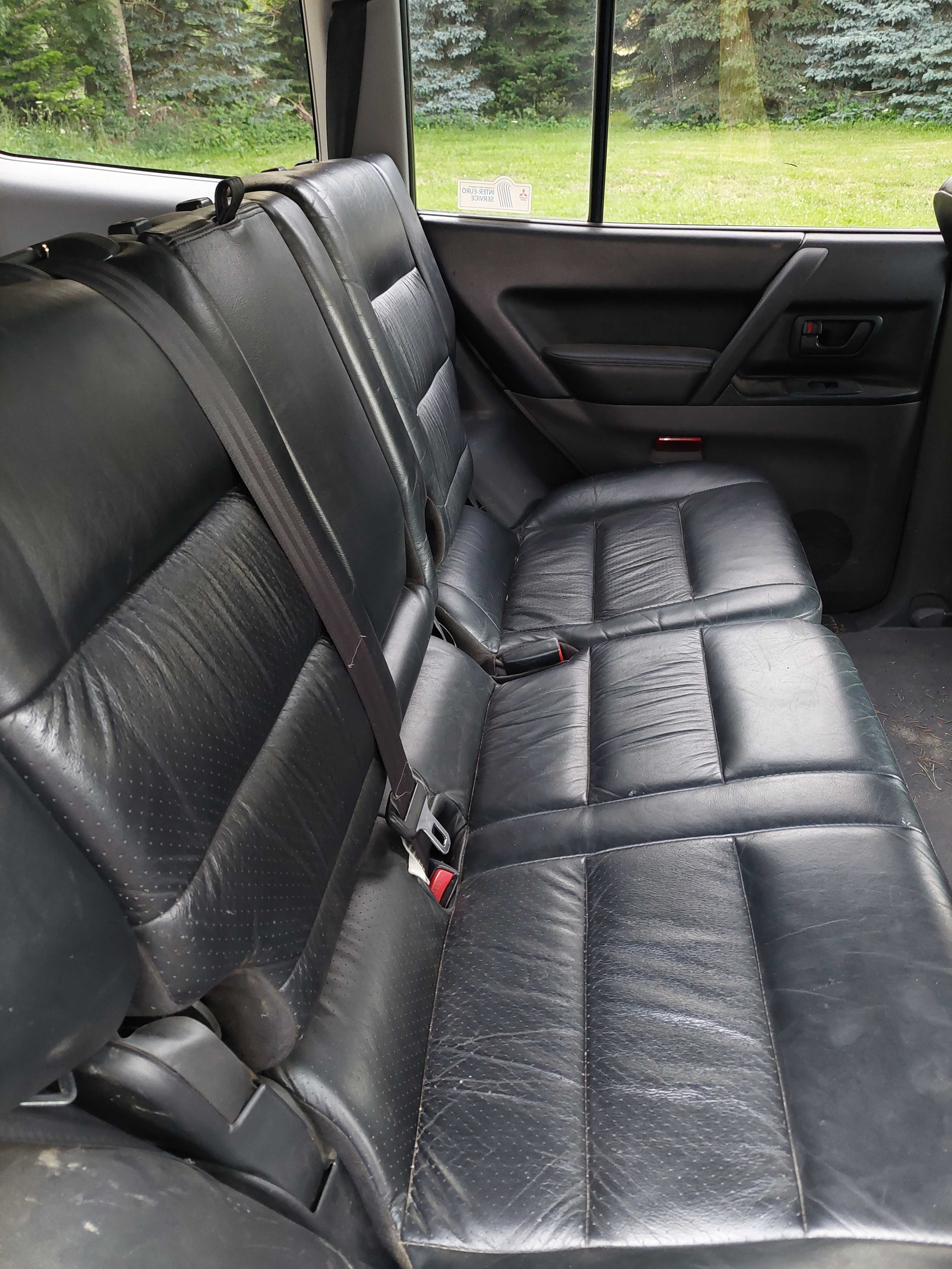 Pajero 7 osobowy 3.2 automat