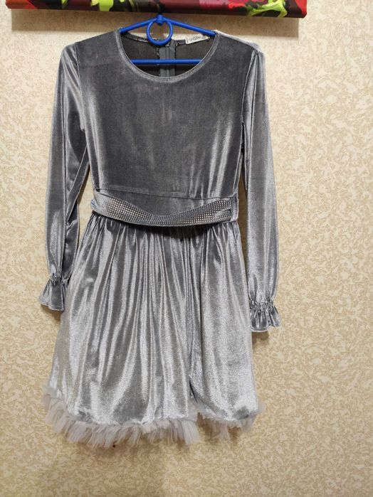 Сукня для дівчинки (костюм кози) сірий 128р