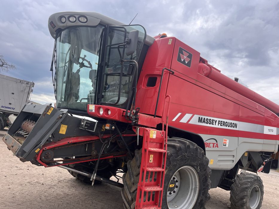 Massey ferguson  7270 fendt laverda class john deere