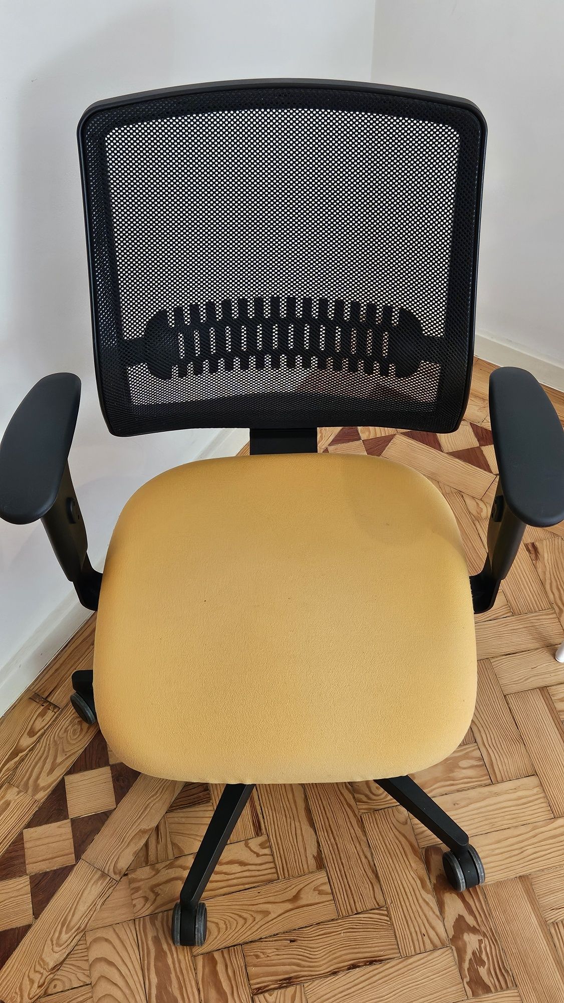 Cadeira FLEXFORM Uni All Yelow
