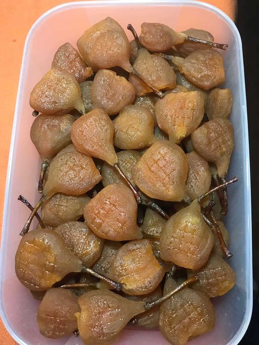 Домашні цукати (в’ялена вишня, черешня, груша)