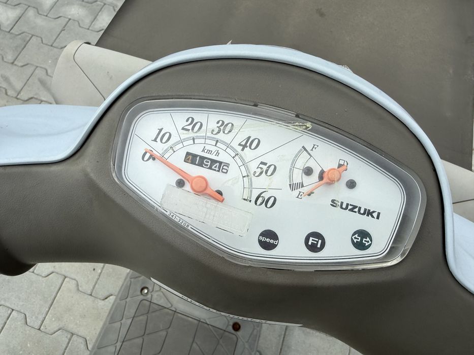 Японський мопед Suzuki Lets 4 basket з корзинкою