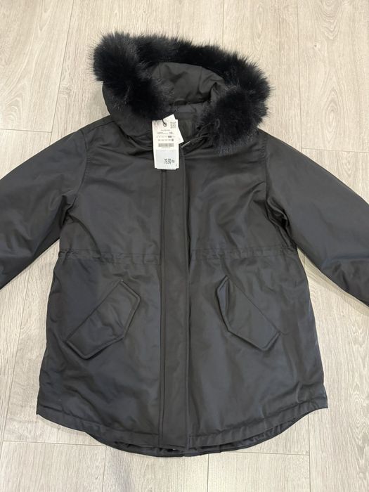 Дуже стильна Парка фірми Zara,розмір 152