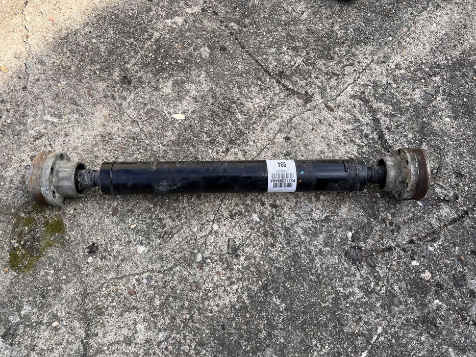 Jeep grand cherokee wk2 wał napedowy