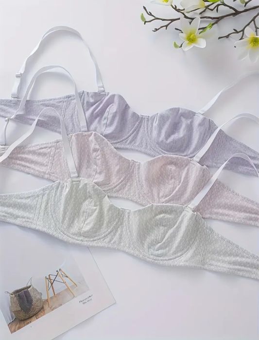 Бюстгальтер без пуш ап, есть три цвета. Размер 75 В.Новый.Цена: 250грн