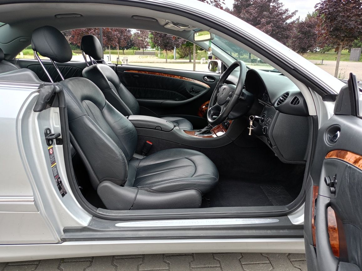Sprzedam Mercedes CLK 320 benzyna