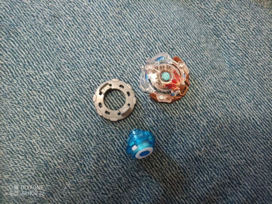 Бейблейди 4шт. з запускалкою