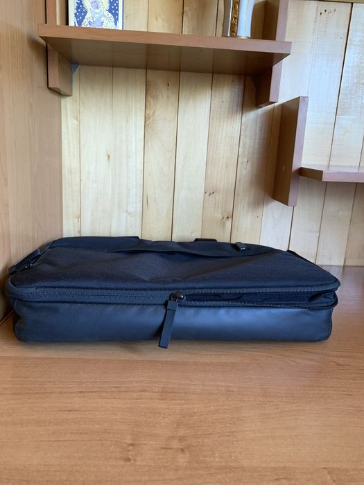 Сумка фірми”hp”чорна для ноутбука 15.6 дюймів роз. 41*30*8 см