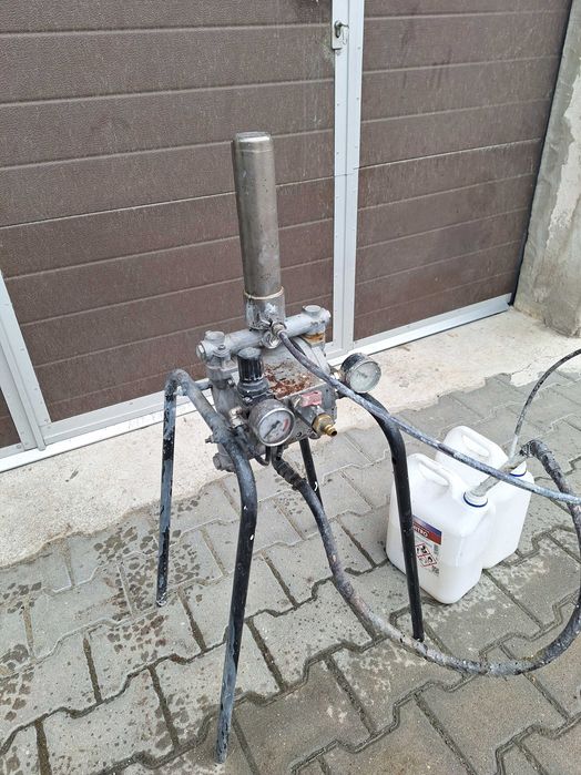 Pompa lakiernicza do farb klejów MALARSKA PNEUMATYCZNA MEMBRANOWA