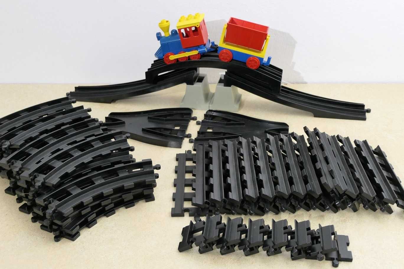 Klocki LEGO DUPLO ok 450 szt. (kolejka, ferma, pojazdy itd)