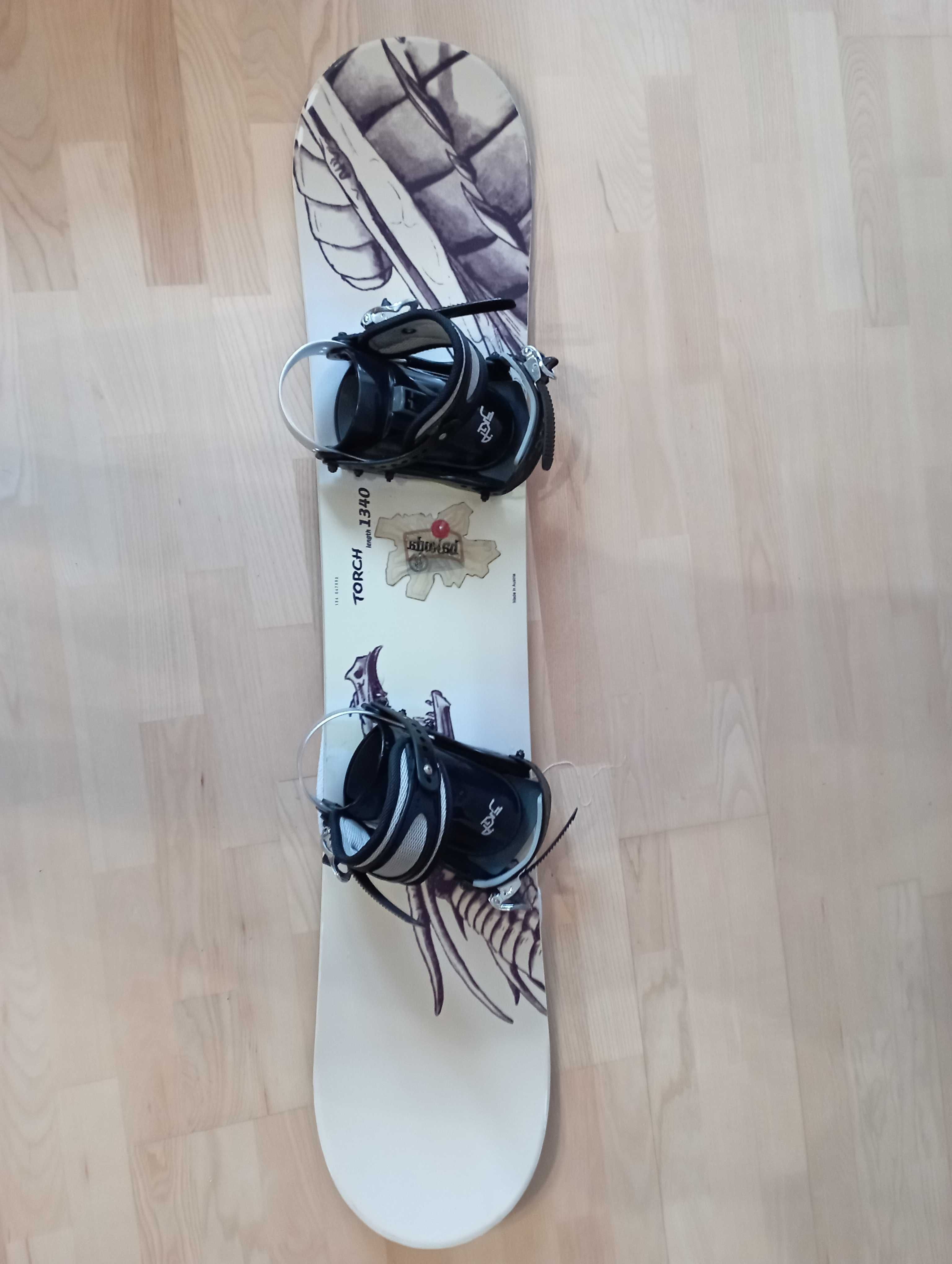 Sprzedam deske snowboardową dł 134 cm stan bardzo dobry