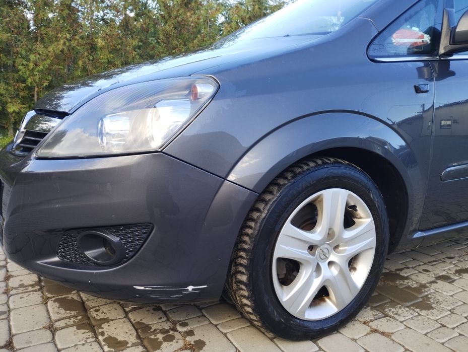 Opel zafira b 1.7 2011р.