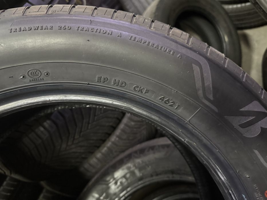4xBridgestone 225 60r18., 2021 7.6mm