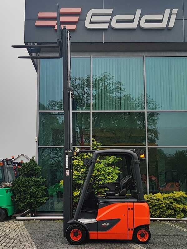 Wózek widłowy elektryczny Linde E18PH-02 triplex 4,62 m 1,8 t 2014
