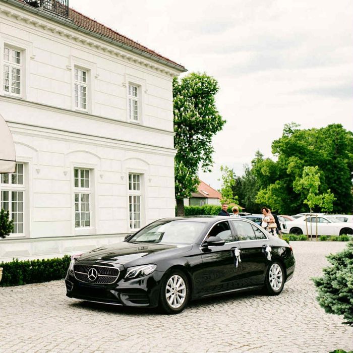 Auto do ślubu Mercedes W213 AMG