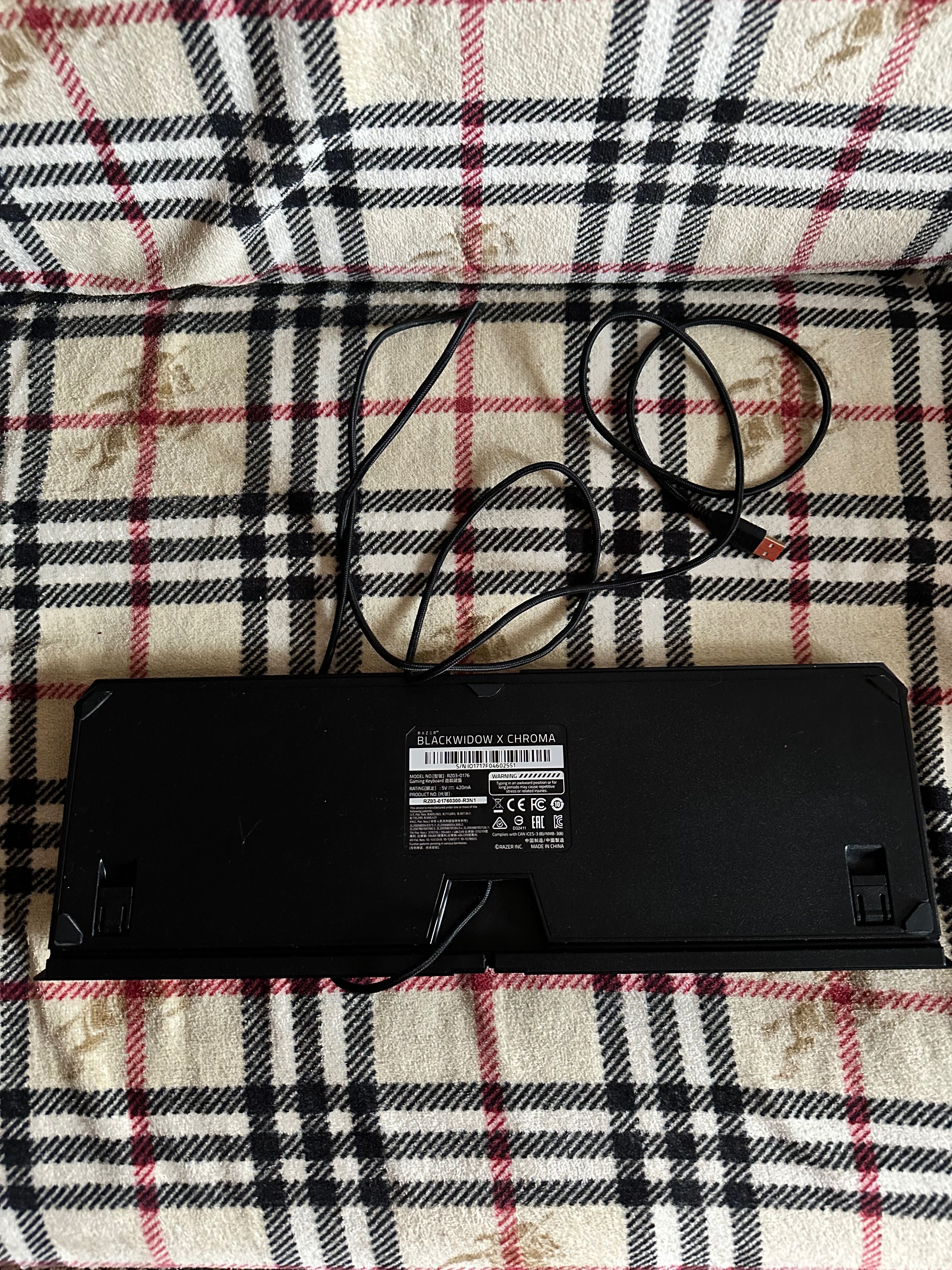 Ігрова клавіатура Razer Blackwidow X Chroma