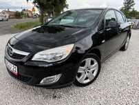 OPEL ASTRA Z 2011 ROKU Nowy Rozrzad Stan Bdb Serwis Klima