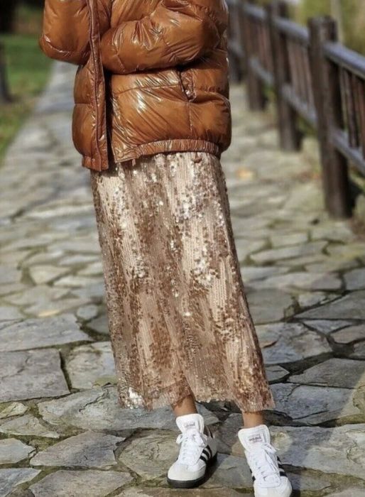 Zara спідниця в паєтки