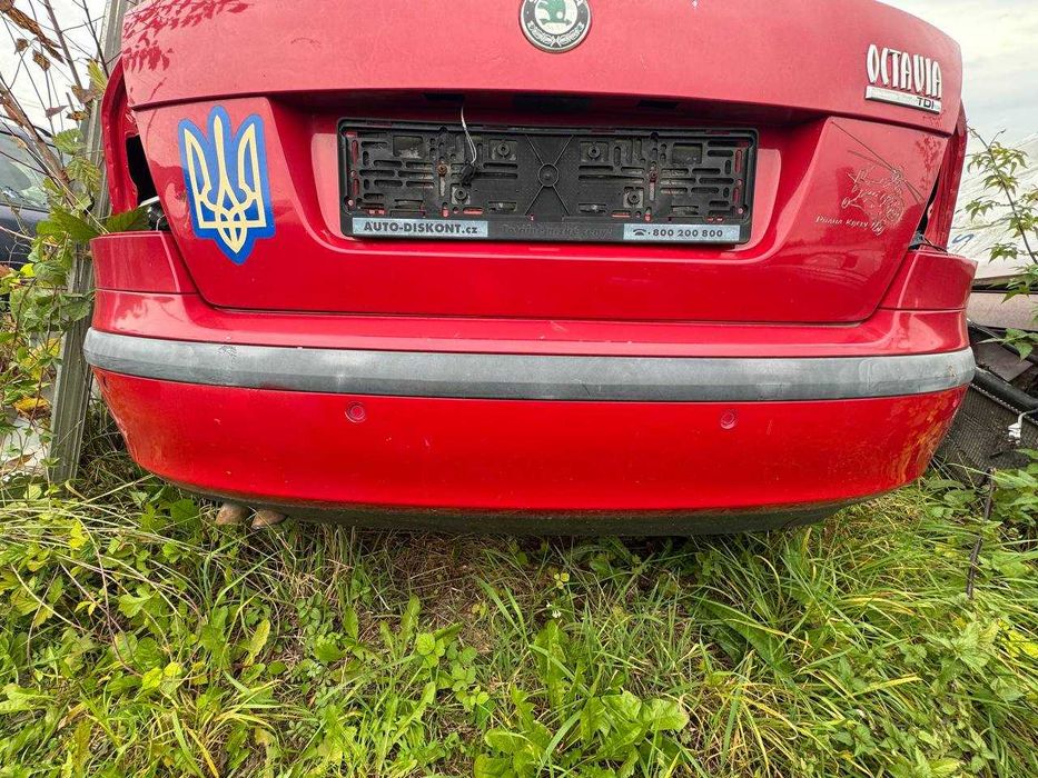 Задній Бампер в зборі до Skoda Octavia A5 2004-2009 (Ліфтбек)