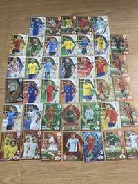 Panini karty piłkarskie 40 szt zestaw