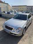 Mercedes benz E211