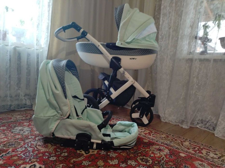 Дитяча коляска продам