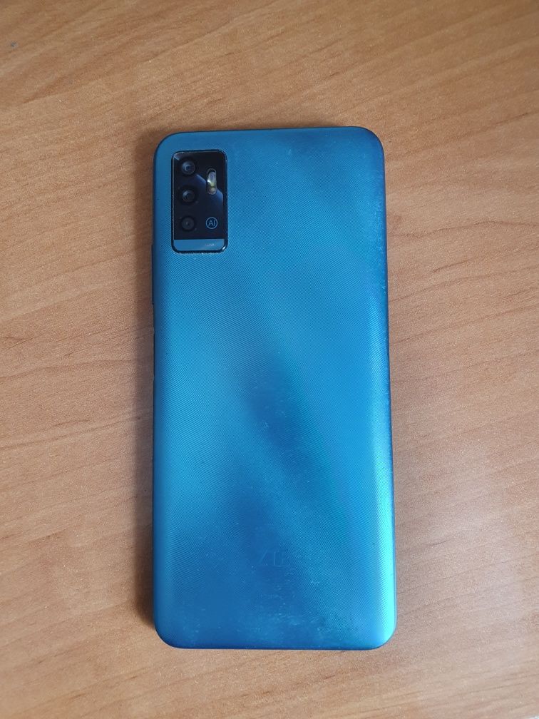 Продам телефон ZTE a71 (A7030)