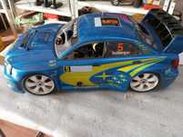 2 carros telecomandados radiomodelismo