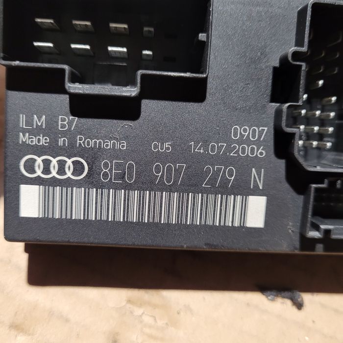 Moduł sterownik świateł audi a4 b7 2006r