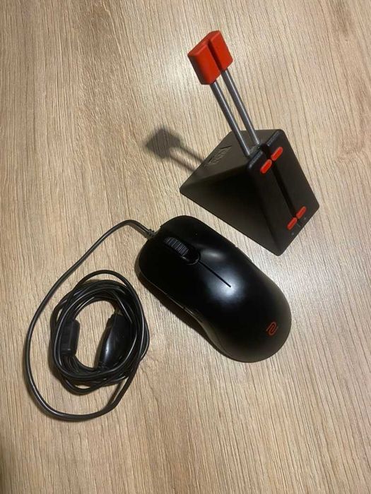 Mysz gamingowa Zowie FK2-B bdb stan, ślizgacze hyperglides