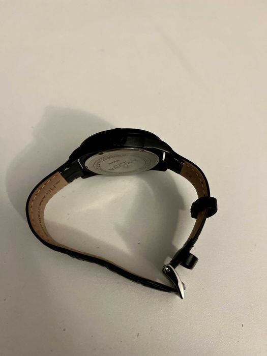 Relógio Naviforce Aviator – Estilo Militar Moderno